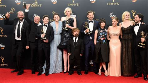 Emmy Awards Game Of Thrones In Record Breaking Triumph News