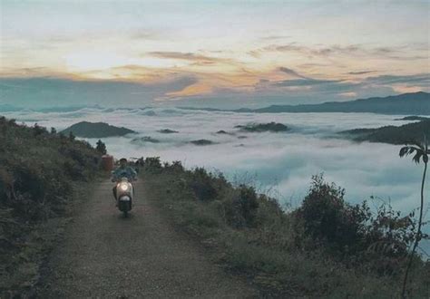 yuk intip indahnya lautan kabut  mandiangin banjarmasin okezone travel