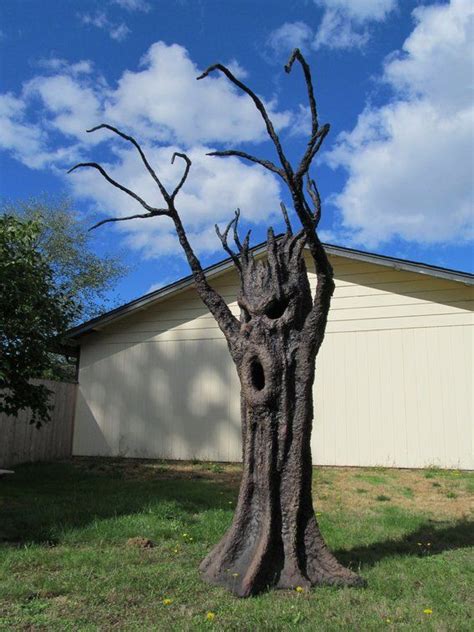 Custom Made Spooky Tree Maybe For A Costume Halloween Outdoor