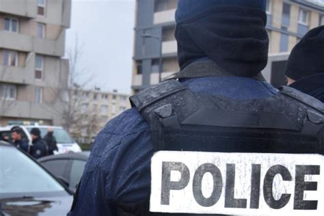 Crs Bri Et Policiers Massivement Mobilis S Dans L Oise