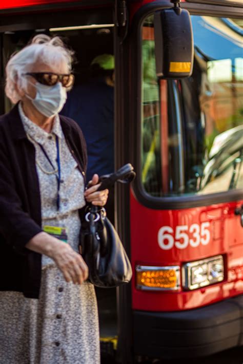 Port Authority Must Reinstate Mask Requirements For Rider And Worker Safety Pittsburghers For