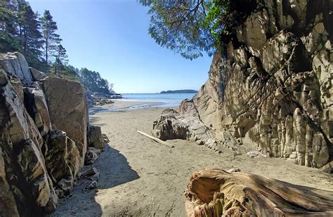 9 Top Beaches in Tofino | PlanetWare