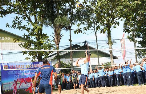 Mako Kopasgat Gelar Pertandingan Voli Pantai Antar Staf Tahun