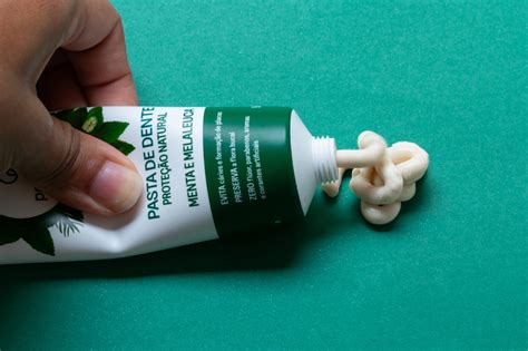 Quais são os ingredientes da sua pasta de dentes? - blog da positiv.a