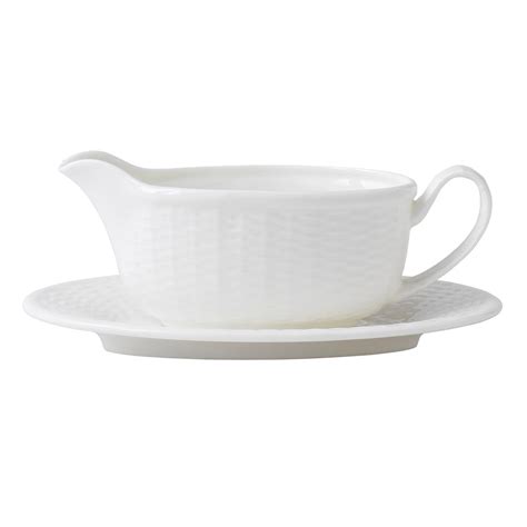 Wedgwood Nantucket Basket Gravy Boat Stand By Wedgwoodthe Lamp Stand