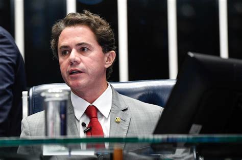 Ao Lado Do Presidente Rodrigo Pacheco Veneziano Integrar Comitiva De