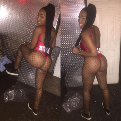 Who Wants To Fuck ShesFreaky