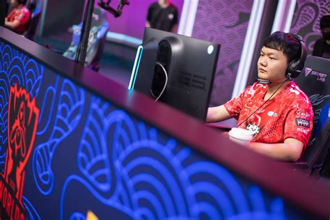 JDG Eliminate Weibo Gaming Grab Final Spot In 2022 LPL Spring Split