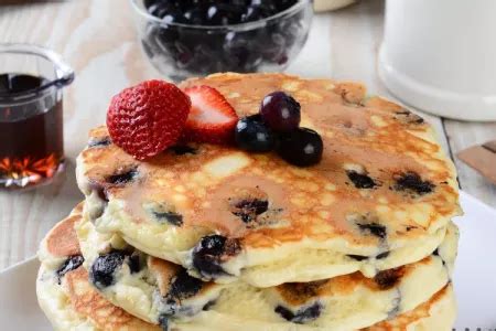 Receta Tortitas esponjosas de arándanos sencilla Cocina rico