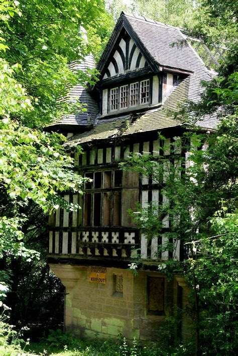 Abandoned Oakhurst House Ambergate In Derbyshire England The House