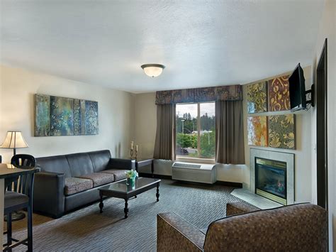 Spokane Valley Hotel Rooms | Oxford Suites Spokane Valley Hotel