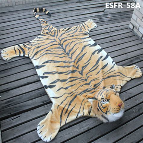 China Massive Selection for White Faux Fur Throw - animal shape faux ...