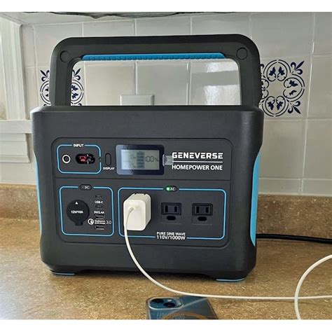 Geneverse Hp1 12 Volt Portable Solar Power Kit 60 Gvus Sg11x1 At