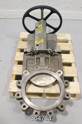 Used Fabri 14 Hand Operated Knife Gate Valve FV C6701800000 36476