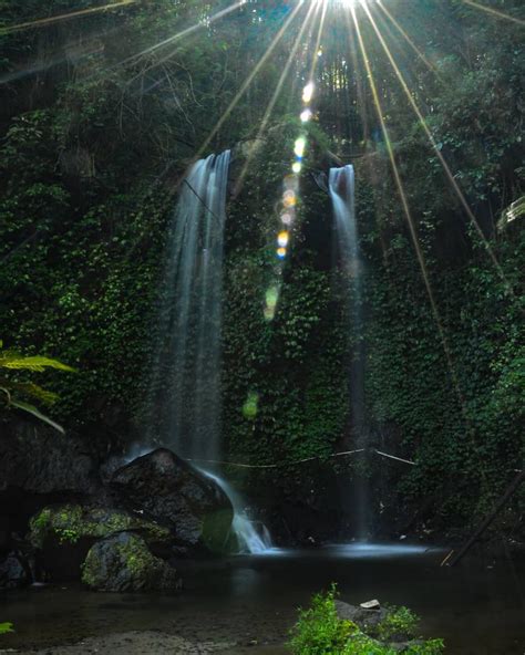 Pesona Air Terjun Grenjengan Kembar Di Magelang Nyegerin