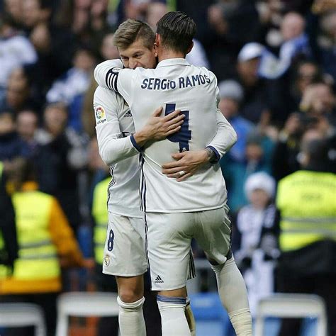 Sergio Ramos And Toni Kroos Toni Kroos Sergio Ramos Real Madrid