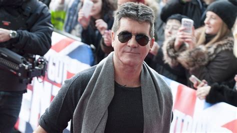 Simon Cowell Eyes Up Betty Boop Movie