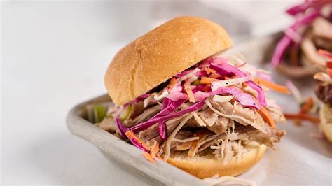 Hawaiian Pulled Pork Sandwiches Recipe