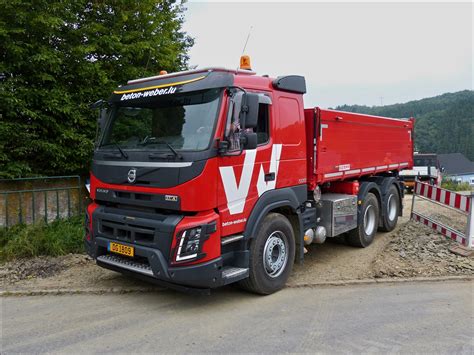 Ein Noch Fast Neuer Volvo Fmx 500 Kipper Lkw Aufgenommen Beim