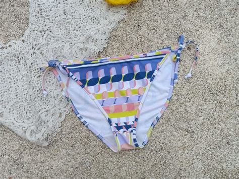 Jual Bk R Motif Abstrak Warna Warni Bikini Pantai Segitiga Ikat