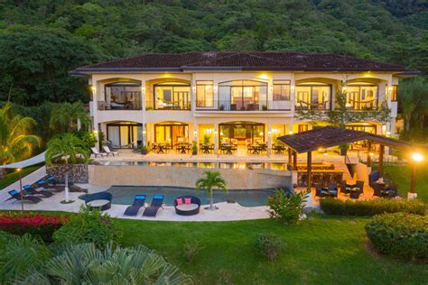 Luxury Homes in Costa Rica: 10 Ocean-View with Private Pools