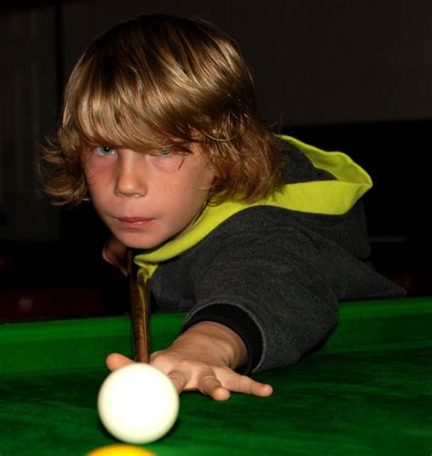 Chandlers Ford Snooker Club - JOHN Higgins, the 1998 world champion