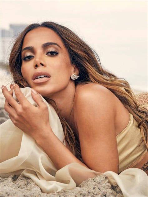 Anitta N O Se Cont M E Responde Provoca O De Melody Tribuna De Minas