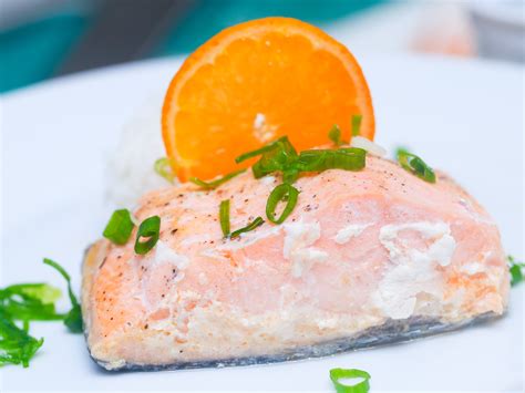 How to Broil Salmon: 11 Steps (with Pictures) - wikiHow