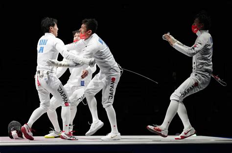 フェンシング日本快挙！初の金メダル／エペ団体決勝詳細 東京オリンピック2020ライブ速報写真ニュース 日刊スポーツ