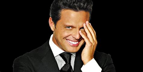 As Es La Impresionante Cocina De Lujo De La Ex De Luis Miguel Mariah