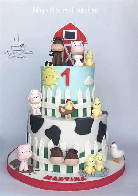 Farmcake Decorated Cake By Mariana Frascella Cakesdecor