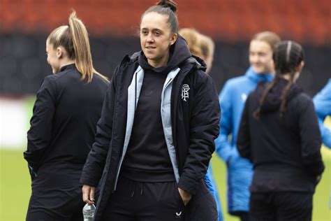 Jo Potter Names Team For Hibernian Clash Rangers Football Club