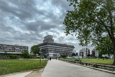 Ville De Cergy Parc De La Pr Fecture Fran Ois Mitterrand Film France