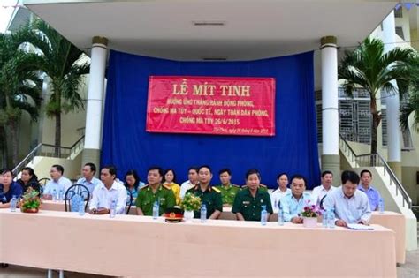 Tân Châu mít tinh hưởng ứng tháng hành động phòng chống ma túy