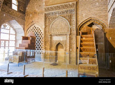 Jameh Mosque Isfahan Iran Asia Stock Photo Alamy