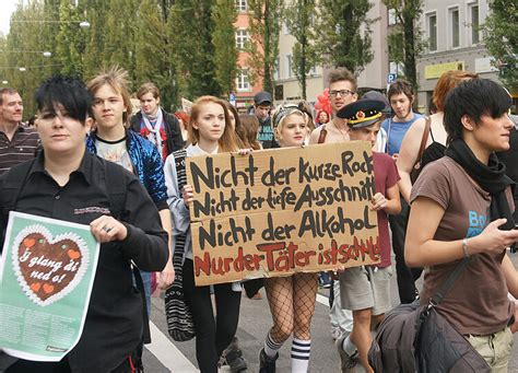 Münchner Slutwalk Demo Gegen Sexuelle Gewalt Abendzeitung München