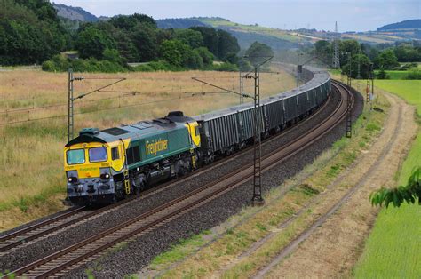 Freightliner 66012 Mit Ganzzug Bei Harrbach Am Main Flickr