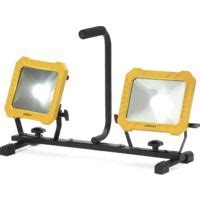 Stanley Projecteur De Chantier Led X W Lumens