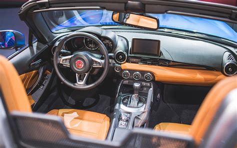 Image gallery of 2017 fiat spider interior - #1/8