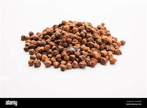 Black Chana Hi Res Stock Photography And Images Alamy