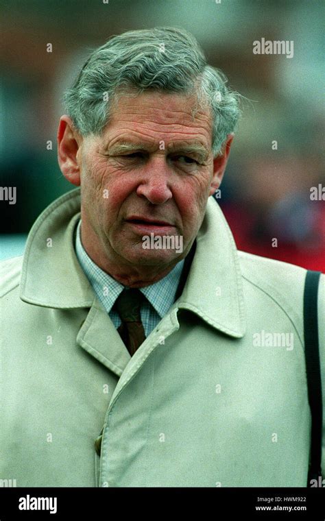 Peter Harris Race Horse Trainer 17 April 1998 Stock Photo Alamy