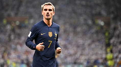 Equipe de France Griezmann prêt à mettre une pression extraordinaire