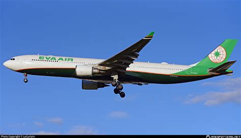 B Eva Air Airbus A Photo By Lacurtain Id