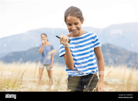 Sa Famille Pendant Banque Dimage Et Photos Alamy