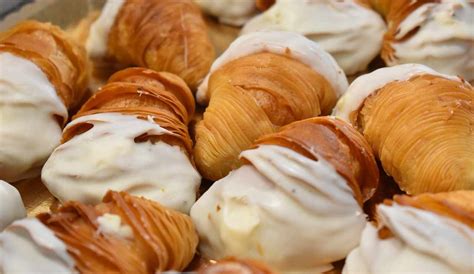 Sfogliatelle Ricce Con Crema Di Ricotta Al Cioccolato Bianco Croccanti E Super Golose