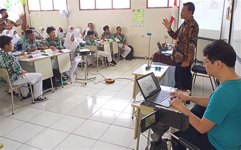 Lesson Study SMPN 1 Kuningan Dihadiri Guru Besar Universitas Hirosima