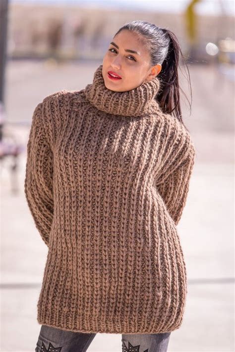 Pull En Laine Pull En Tricot La Main Pull Pais Pull Col Roul