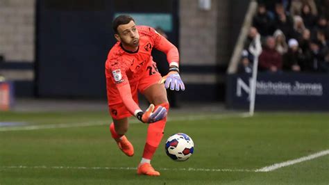 Steve Clarke Challenges Angus Gunn To Make A Play For Scotland S No 1