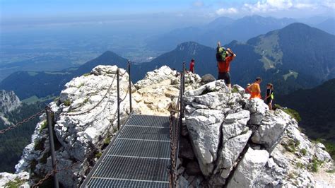 Wandern Und Klettern Auf Den Gipfel Der Kampenwand Auf Den Berg De