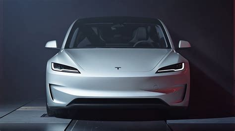 Ile Koni Mechanicznych Ma Nowa Tesla Model Performance W Europie